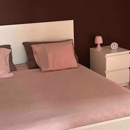 アパート Pink House: Intero *