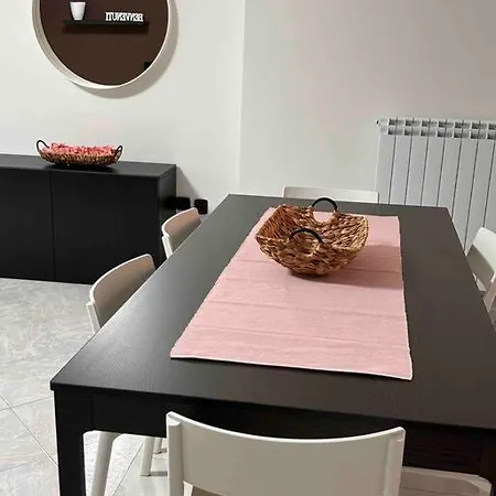 Pink House: Intero Apartment *