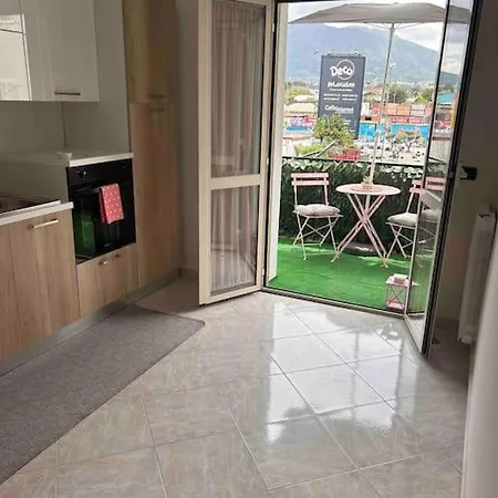 Apartment Pink House: Intero Volla (Naples)