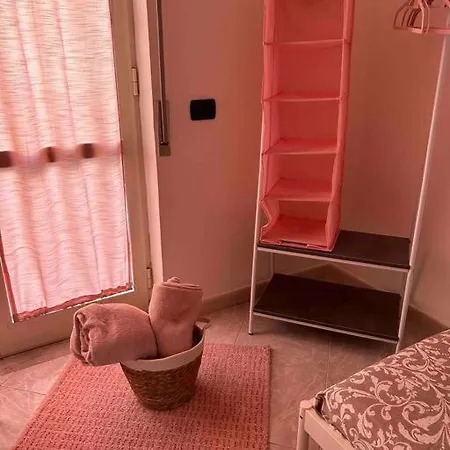 Pink House: Intero * Volla (Naples)