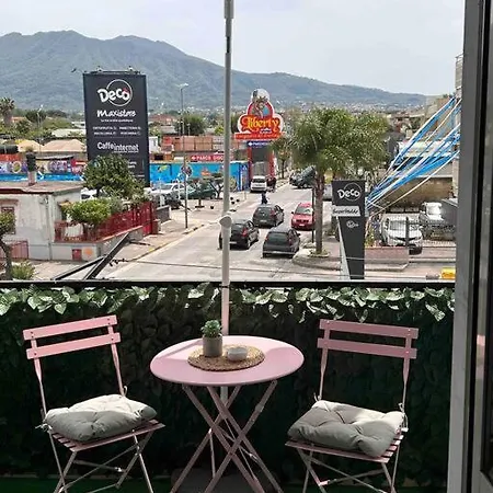 Pink House: Intero Apartment Volla (Naples)